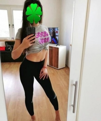 Ева, 21